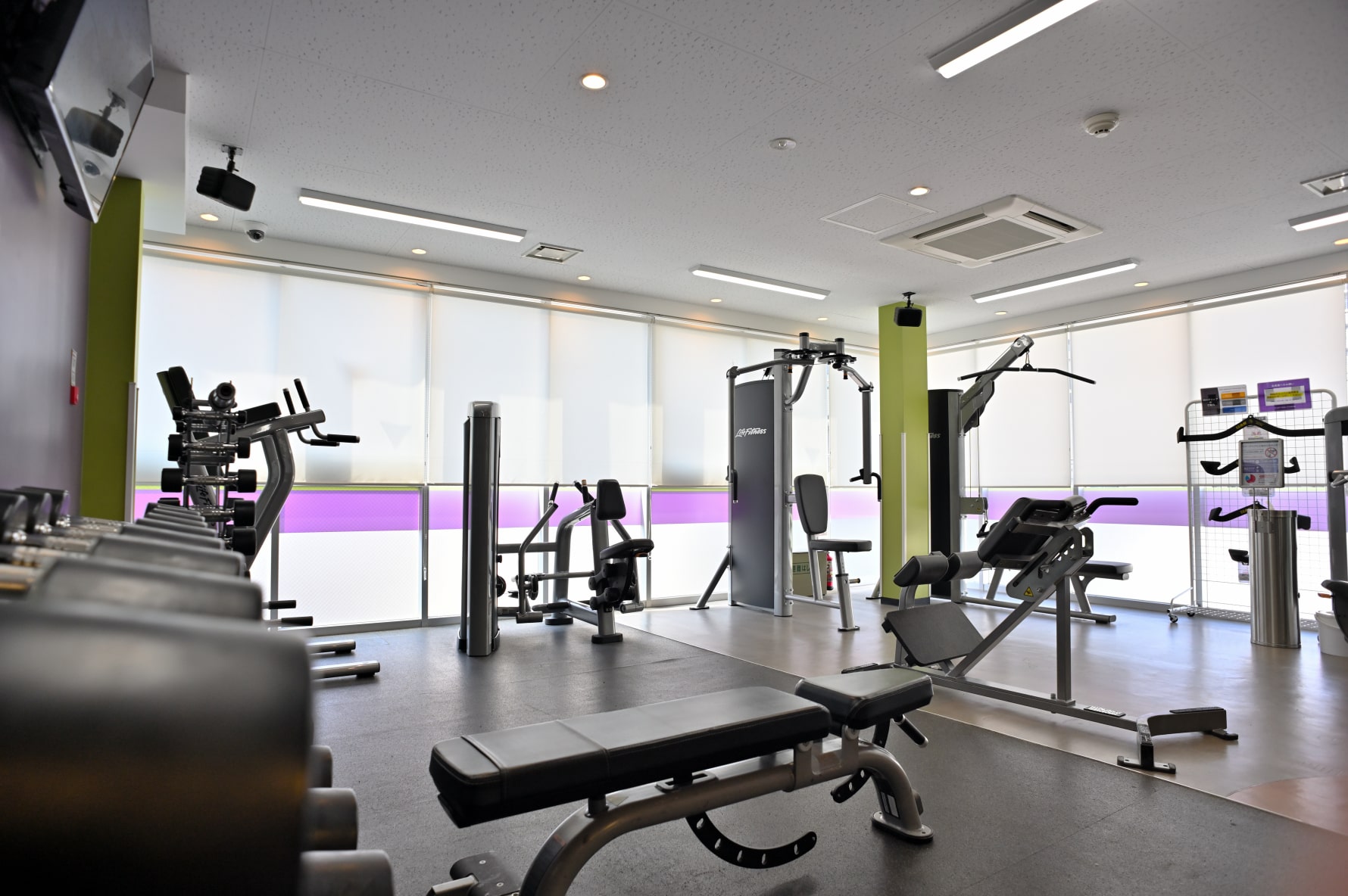 エニタイムフィットネス 板橋仲宿店