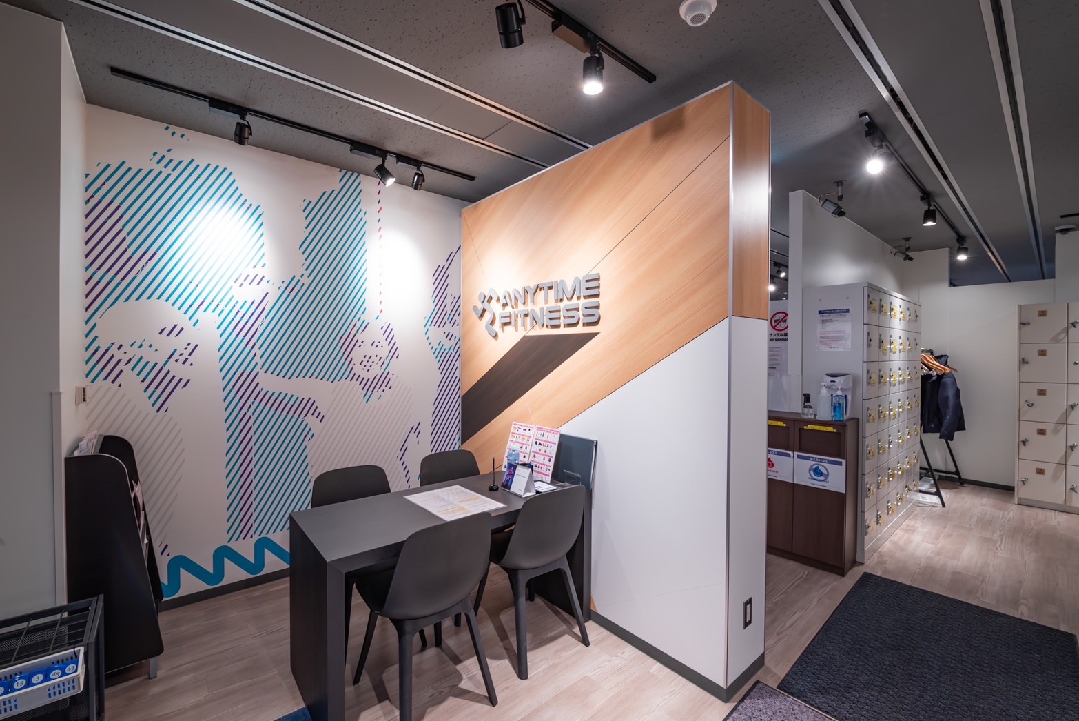 エニタイムフィットネス 神楽坂店