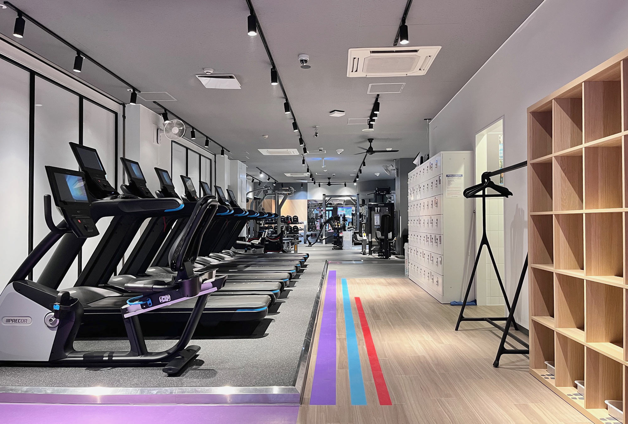 エニタイムフィットネス 関内店