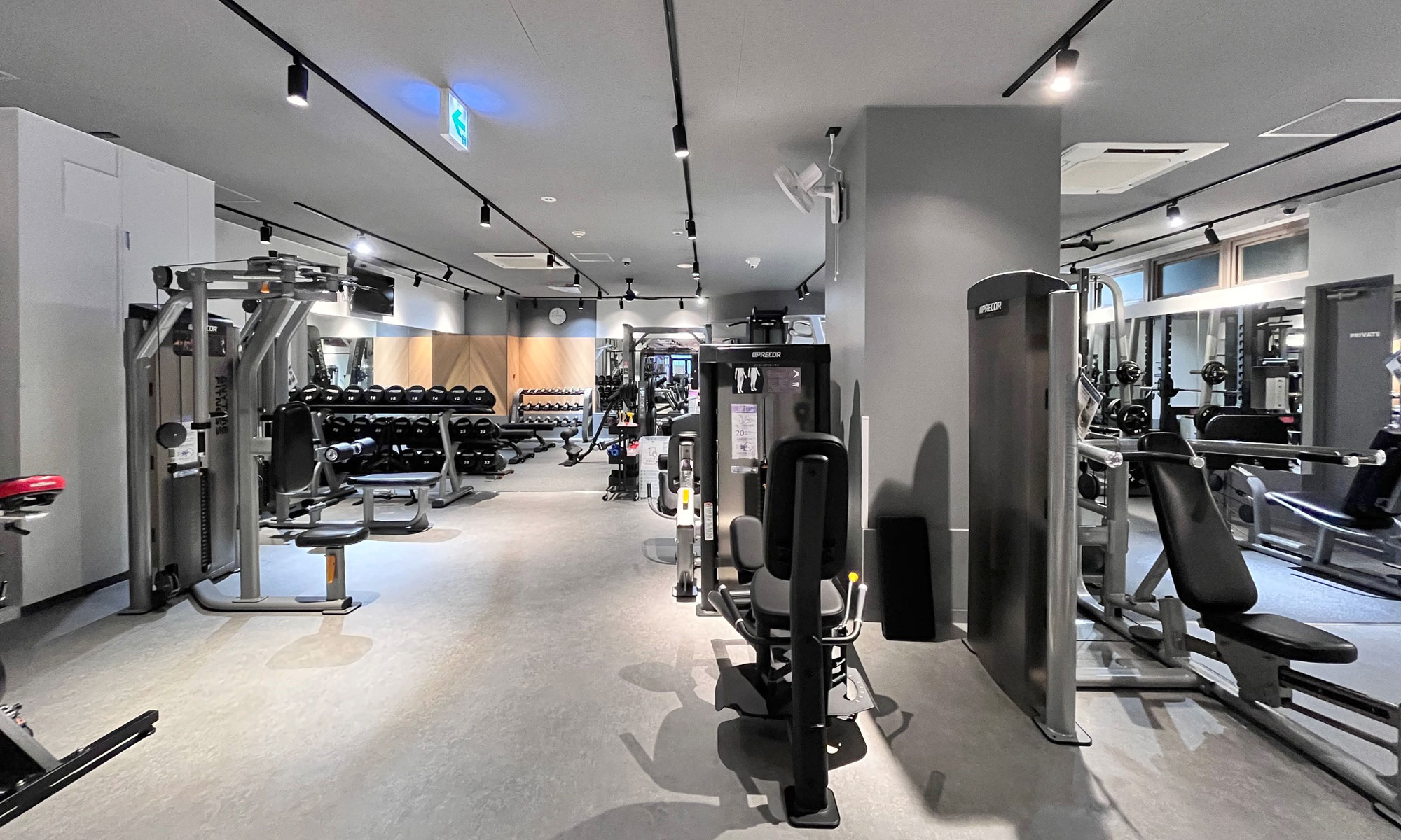 エニタイムフィットネス 関内店