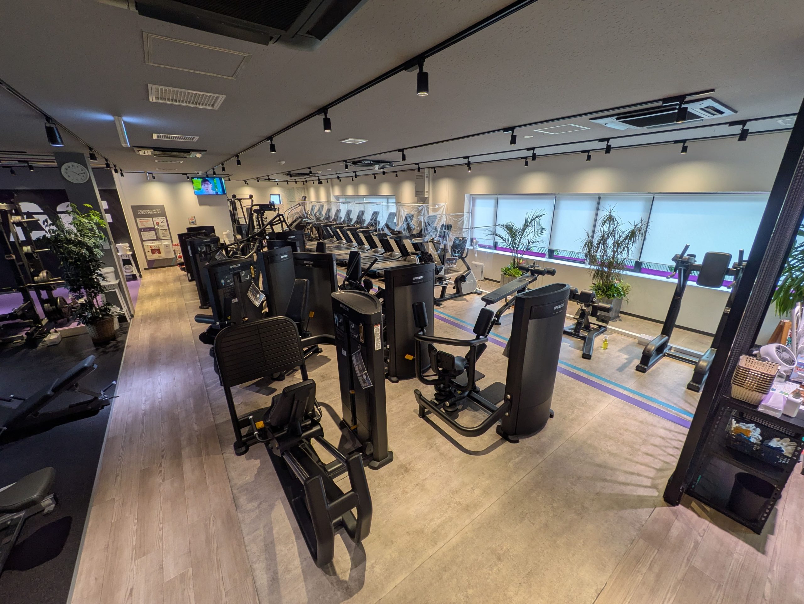 エニタイムフィットネス 鴻巣店