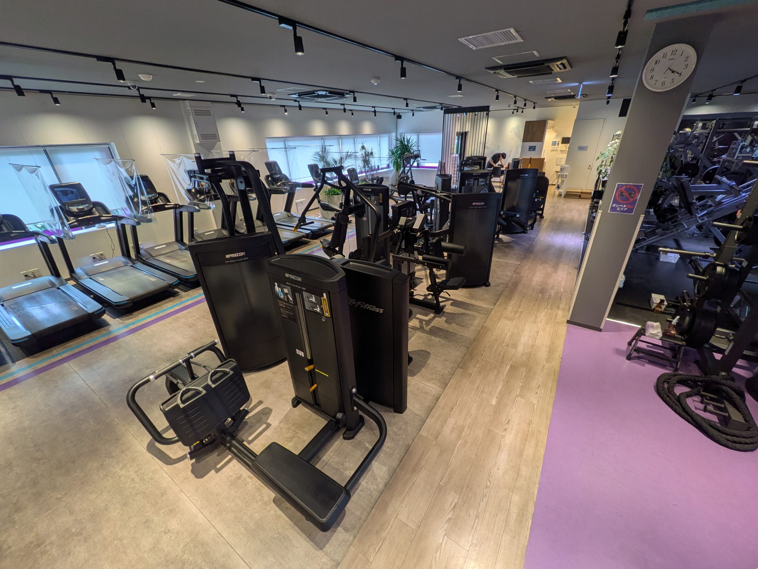 エニタイムフィットネス 鴻巣店