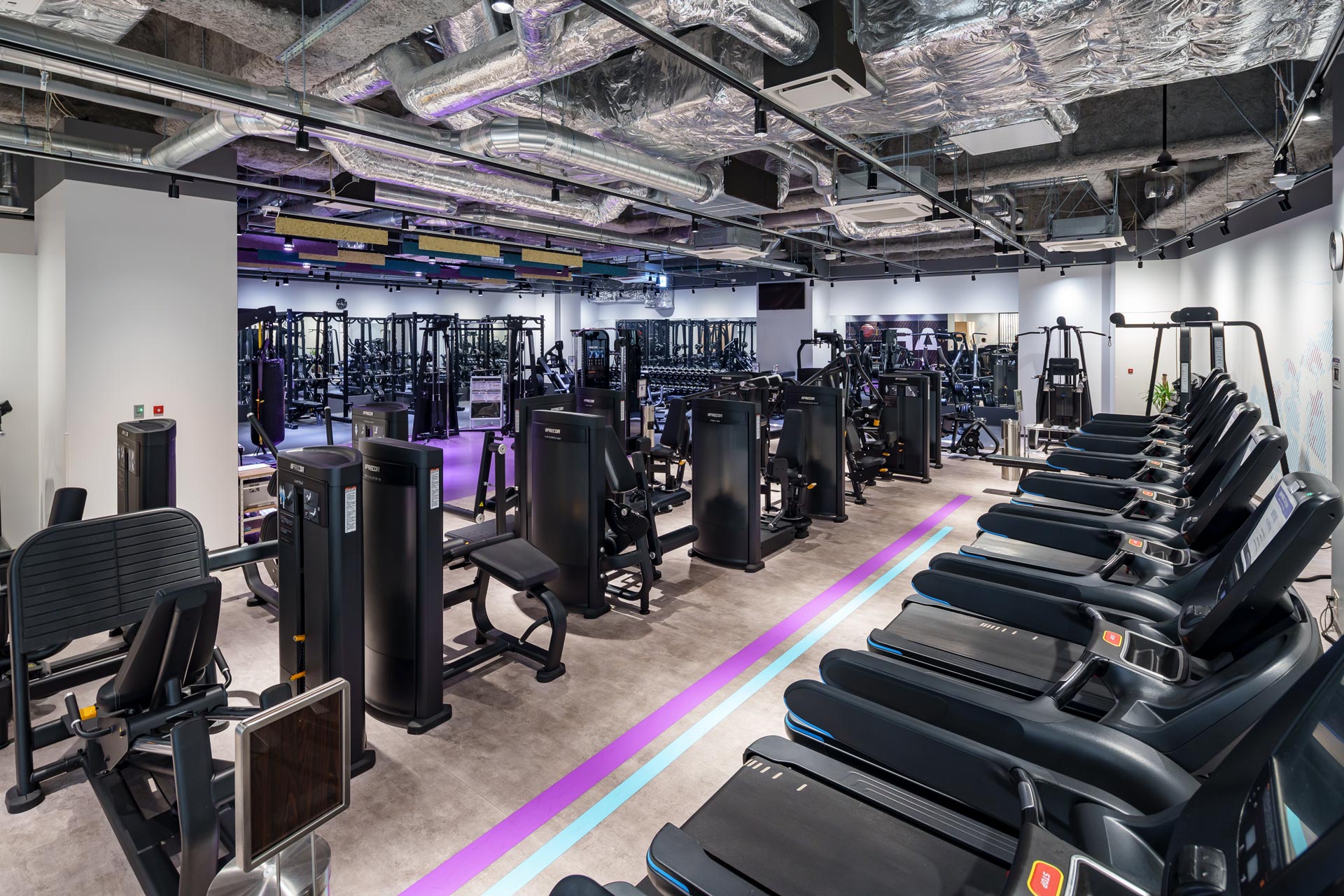 エニタイムフィットネス 町田店