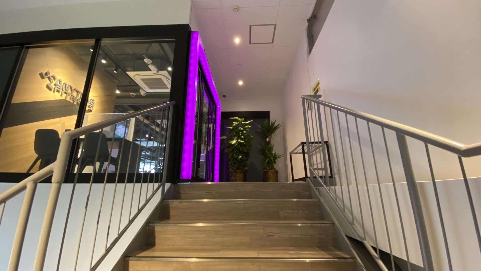 エニタイムフィットネス 幕張本郷店