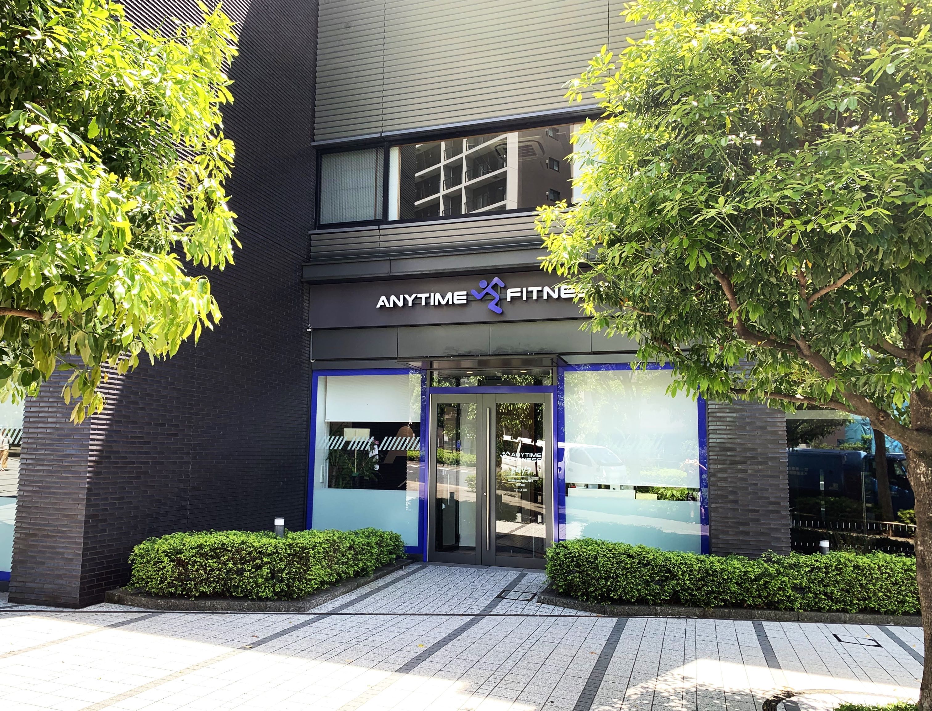 エニタイムフィットネス 西新宿店