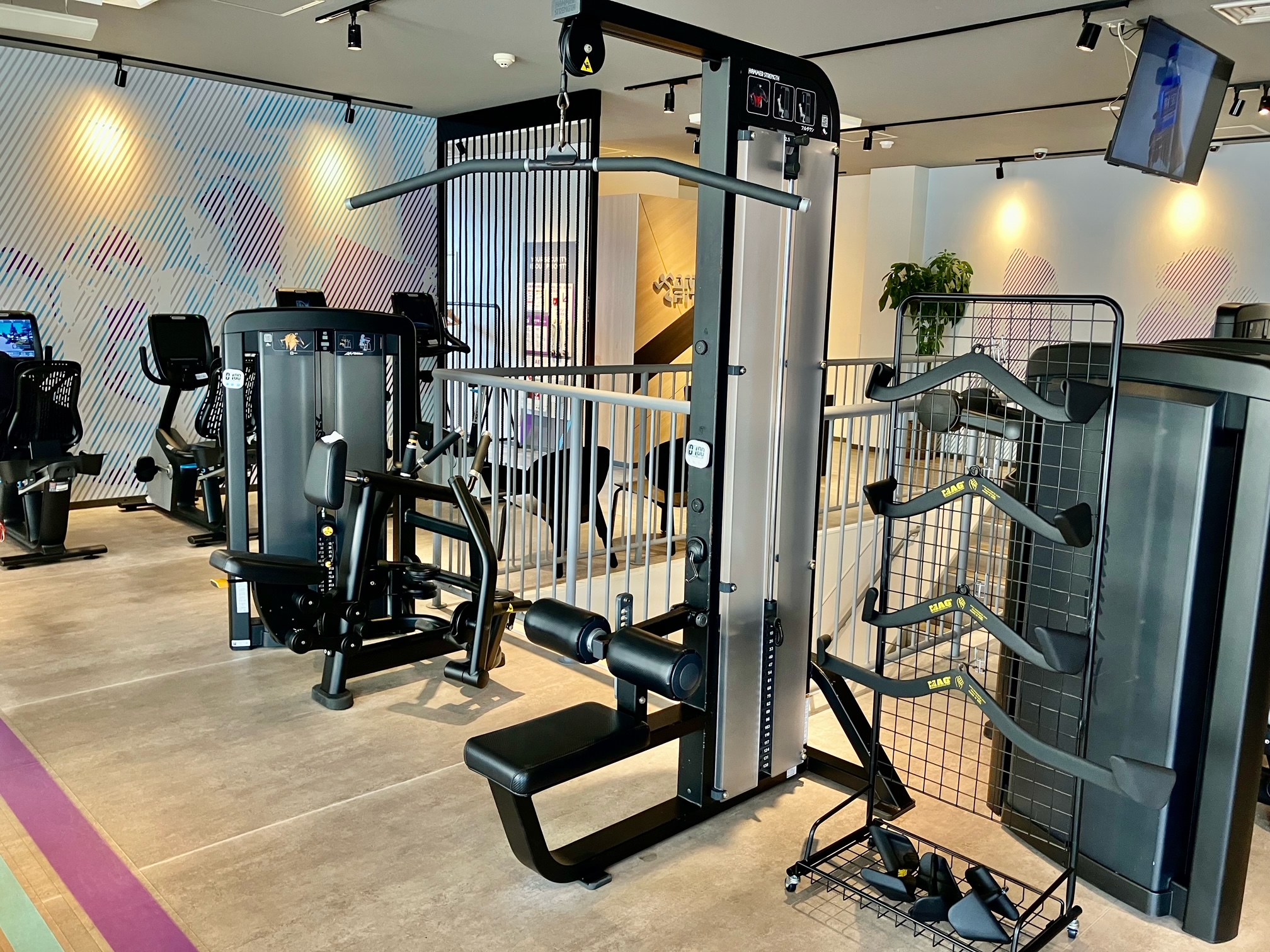 エニタイムフィットネス 岡津町店