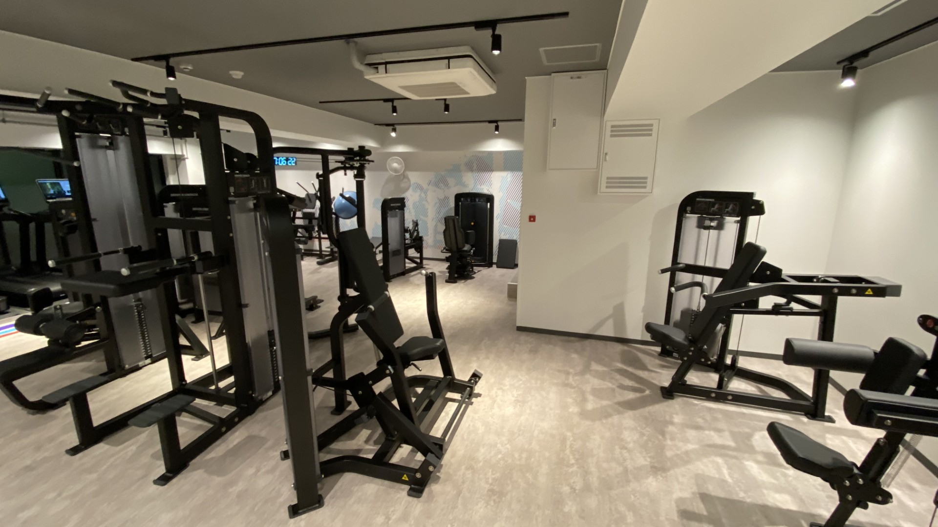 エニタイムフィットネス 両国駅前店