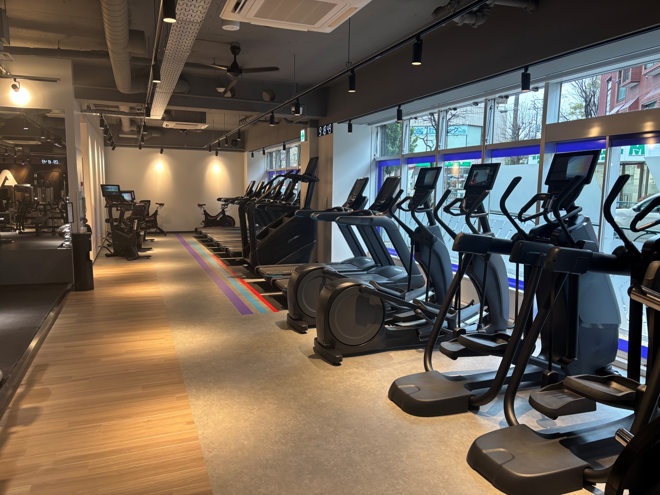 エニタイムフィットネス 下石神井店