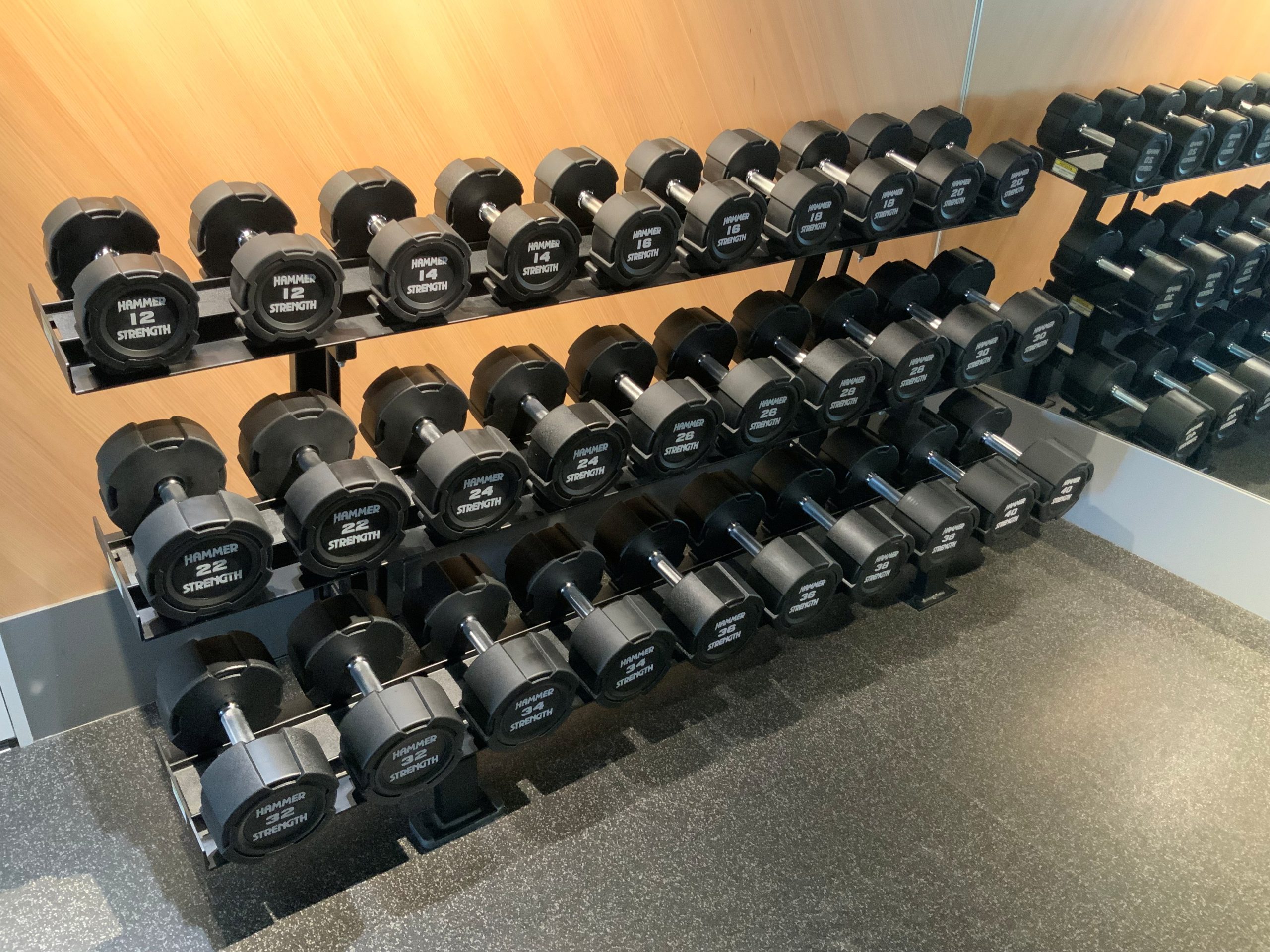 エニタイムフィットネス 東新宿店