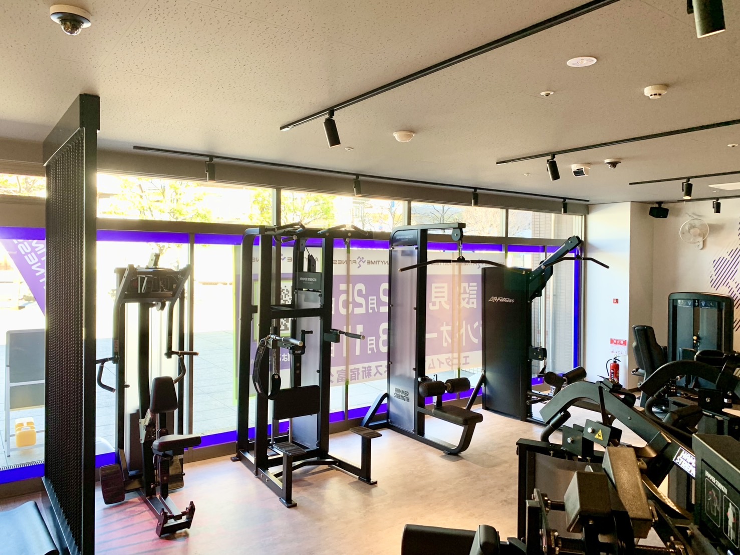 エニタイムフィットネス 新宿富久町店