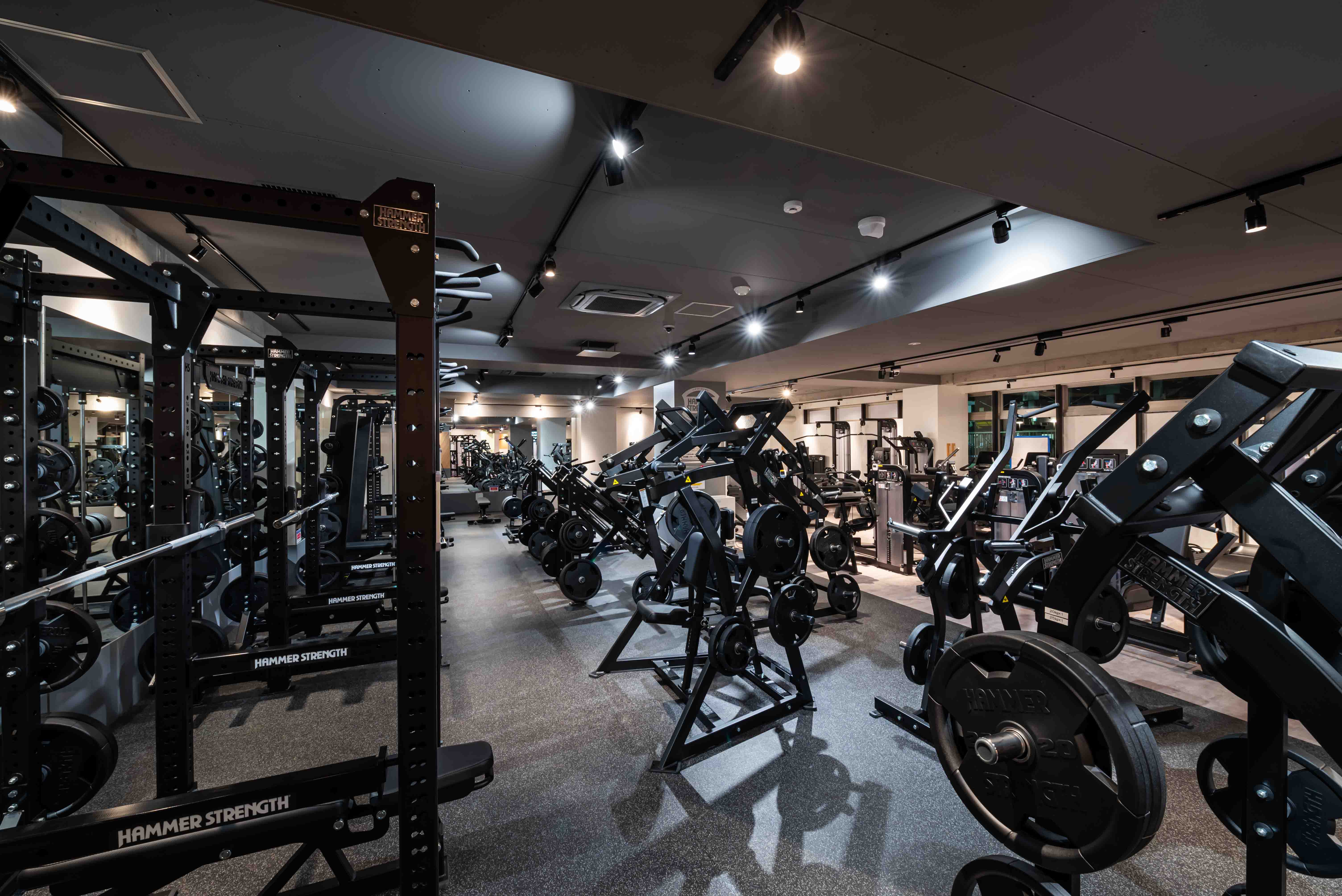 エニタイムフィットネス 新百合ヶ丘駅前店