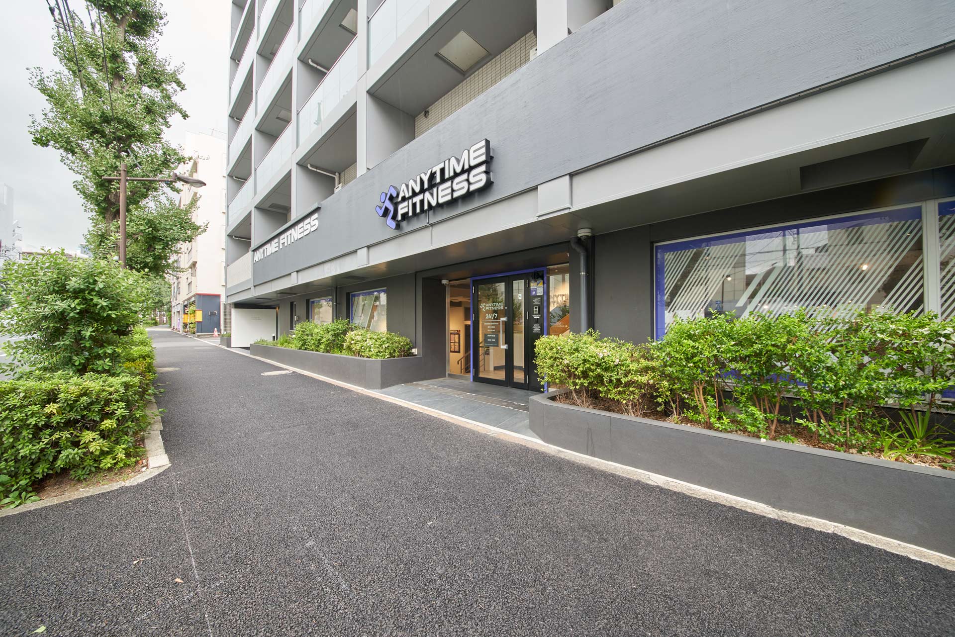 エニタイムフィットネス 都立大学店