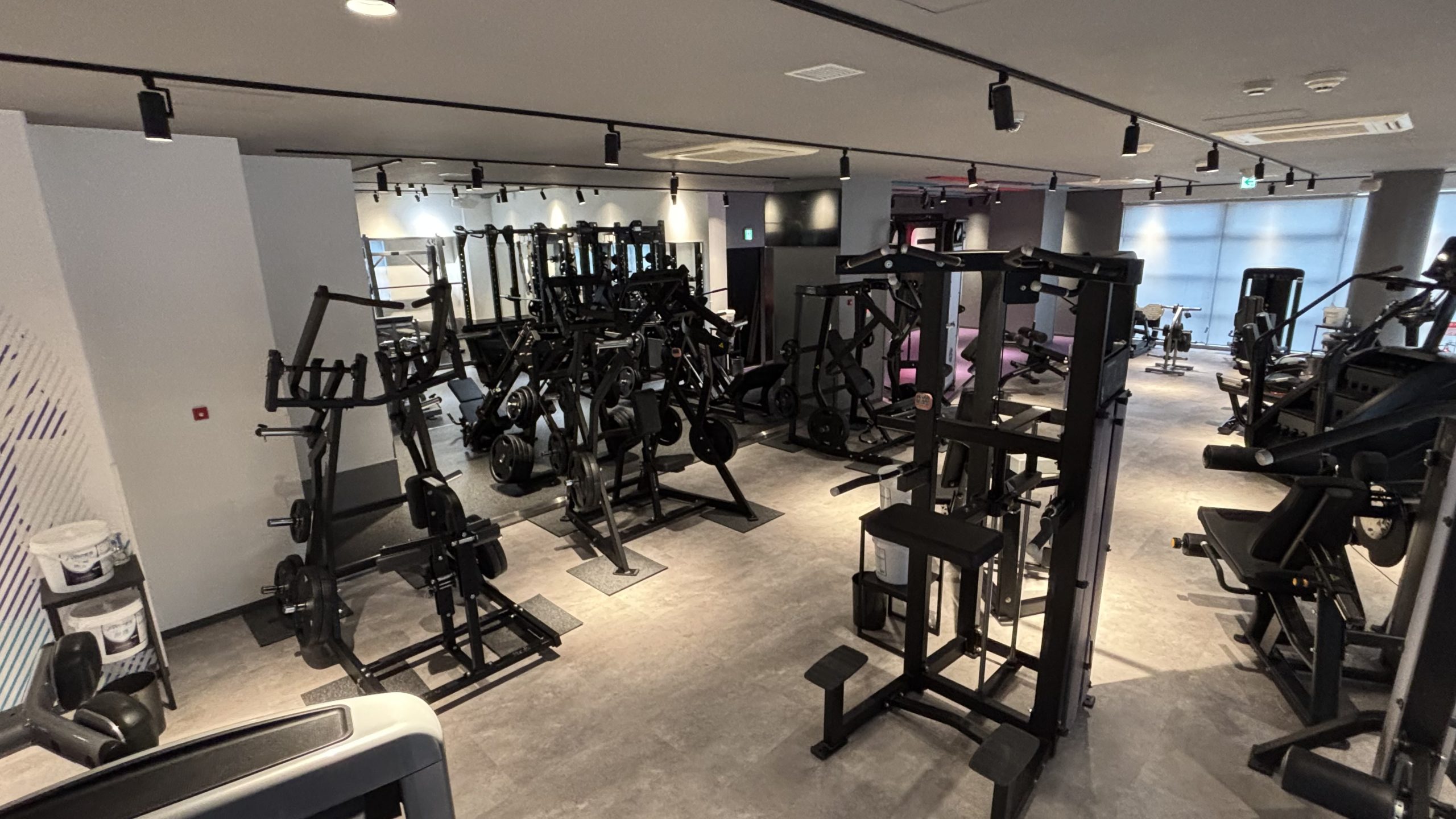 エニタイムフィットネス 横浜浅間町店