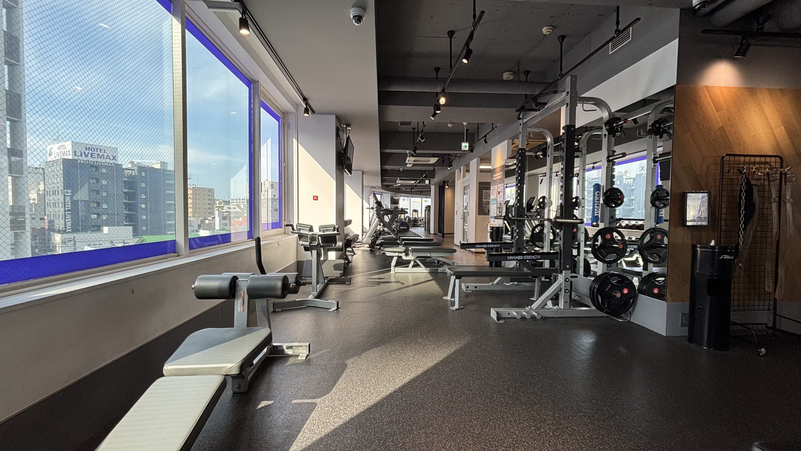 エニタイムフィットネス 横濱山下町店