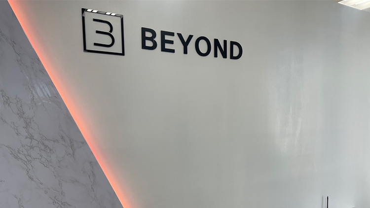 BEYOND 赤羽店