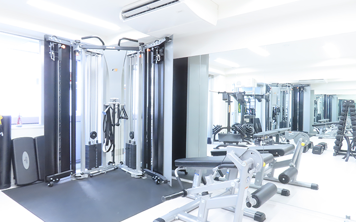 BEYOND 四谷三丁目新宿御苑店