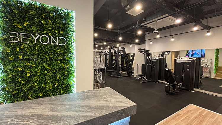 BEYOND 巣鴨店