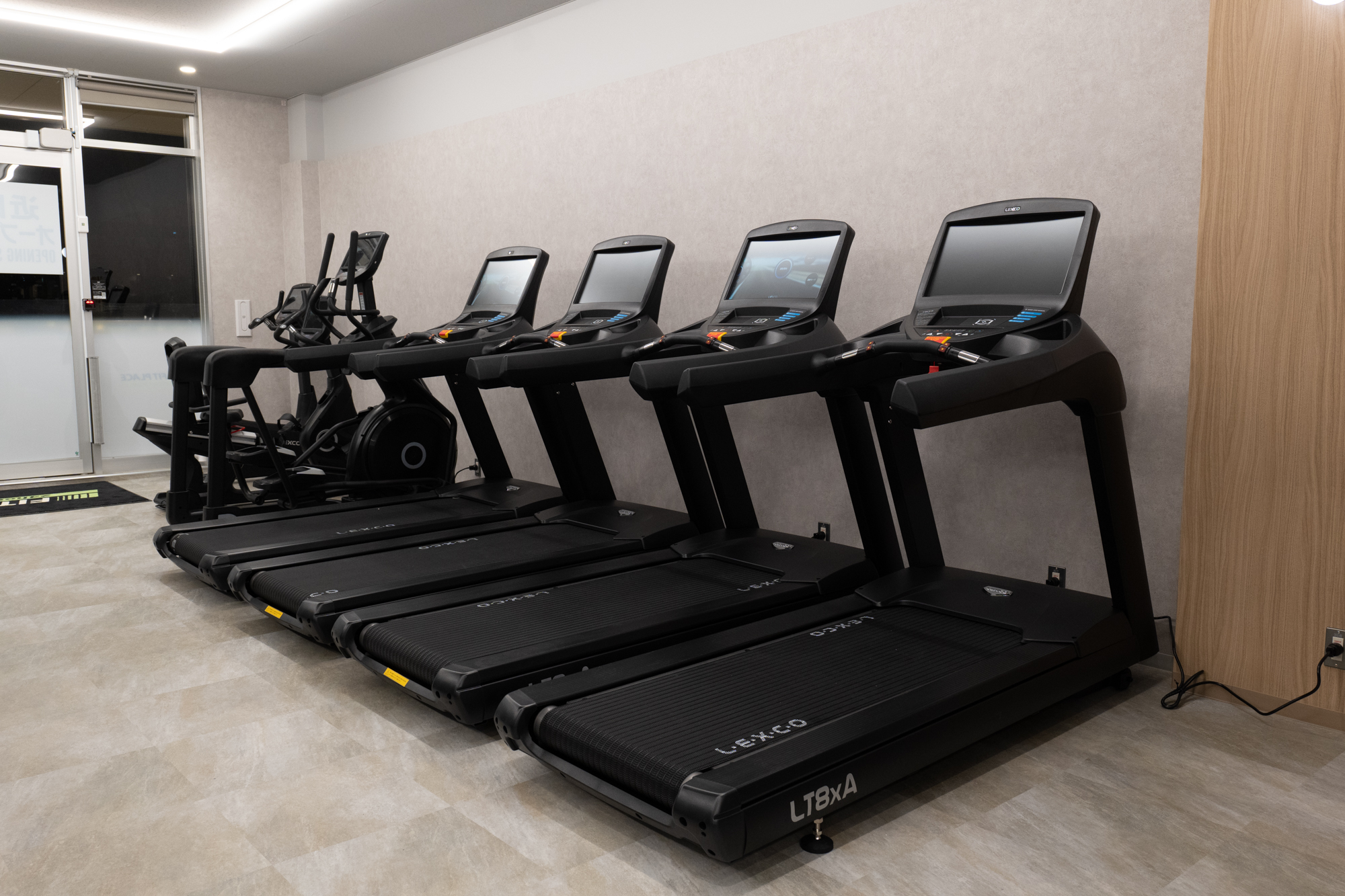 FIT PLACE24 みなとみらい