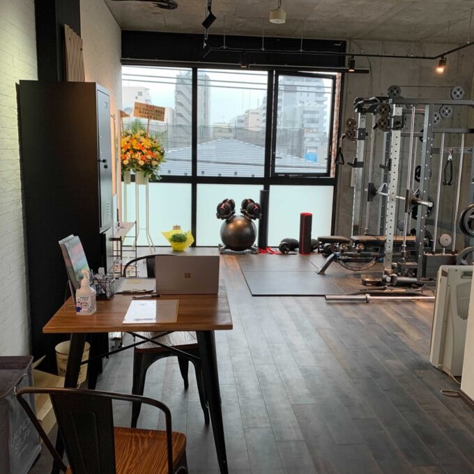 REAL WORKOUT 調布店