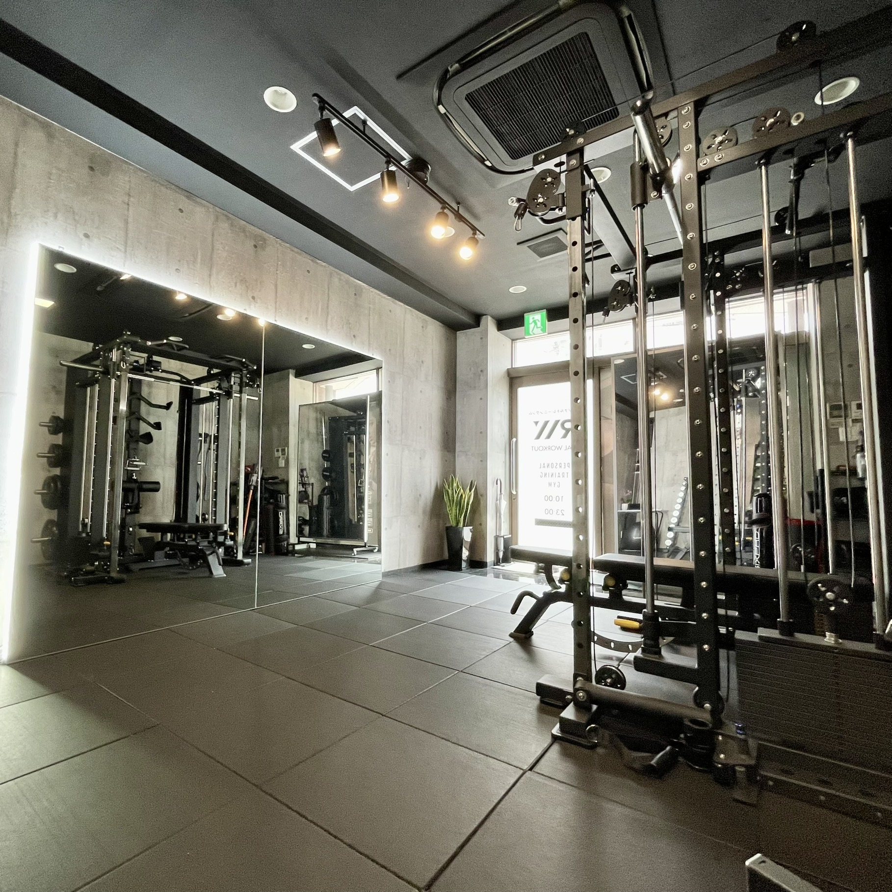 REAL WORKOUT 東神奈川店