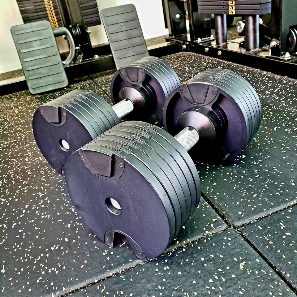 REAL WORKOUT 葛飾・京成立石店