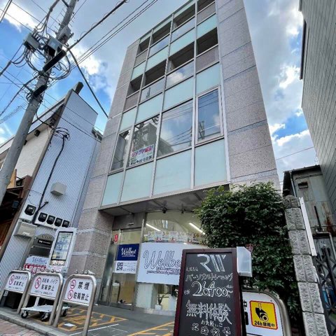 REAL WORKOUT 元住吉店