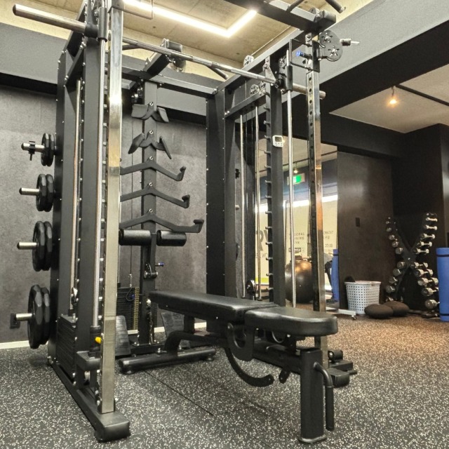 REAL WORKOUT 西八王子店