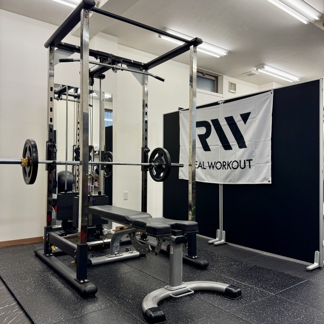 REAL WORKOUT 笹塚店