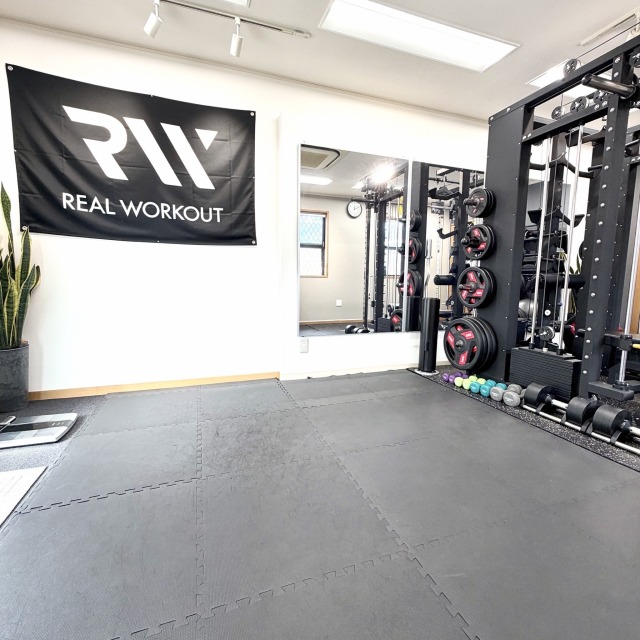 REAL WORKOUT 鶴ヶ峰店