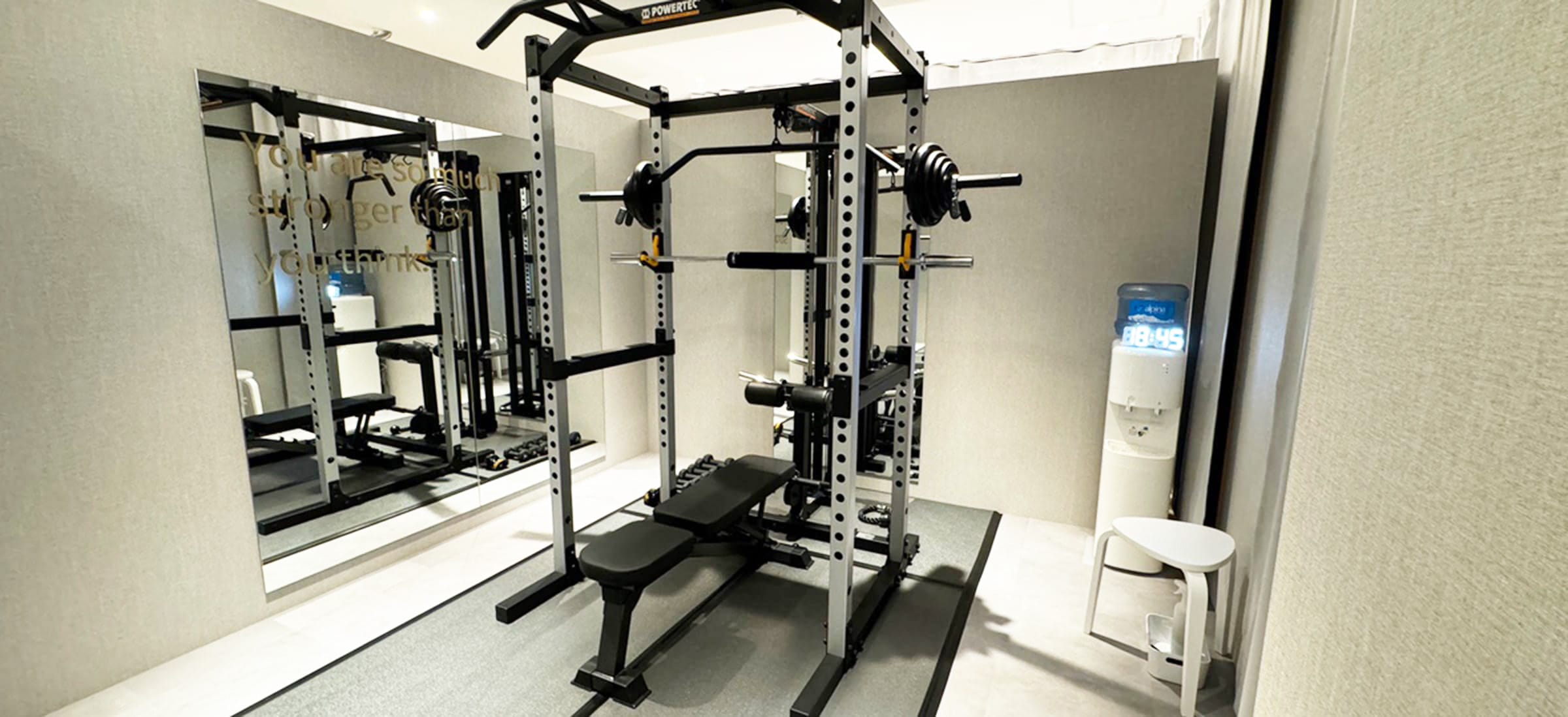 UNDEUX SUPERBODY LIFE 立川スタジオ