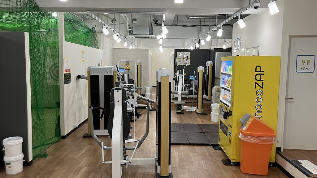 chocoZAP 初台