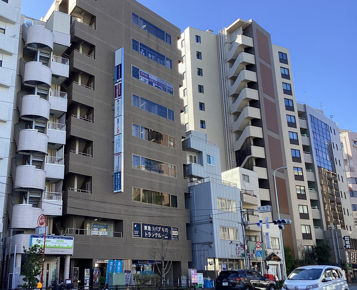 カーブス 新宿曙橋