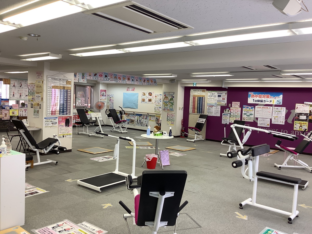 カーブス 高島平駅前